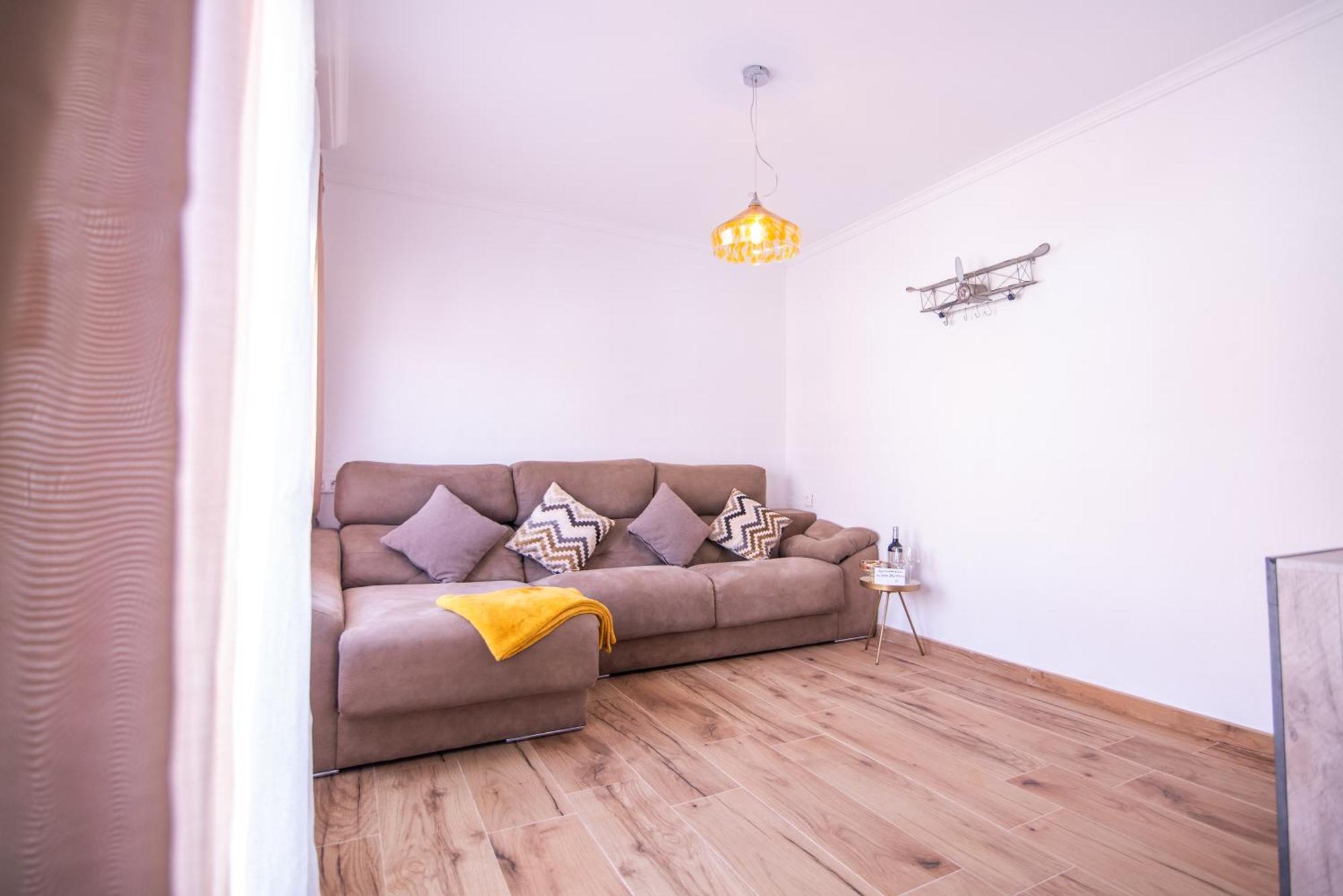 Naisa Apartamento Turistico Вильена Экстерьер фото