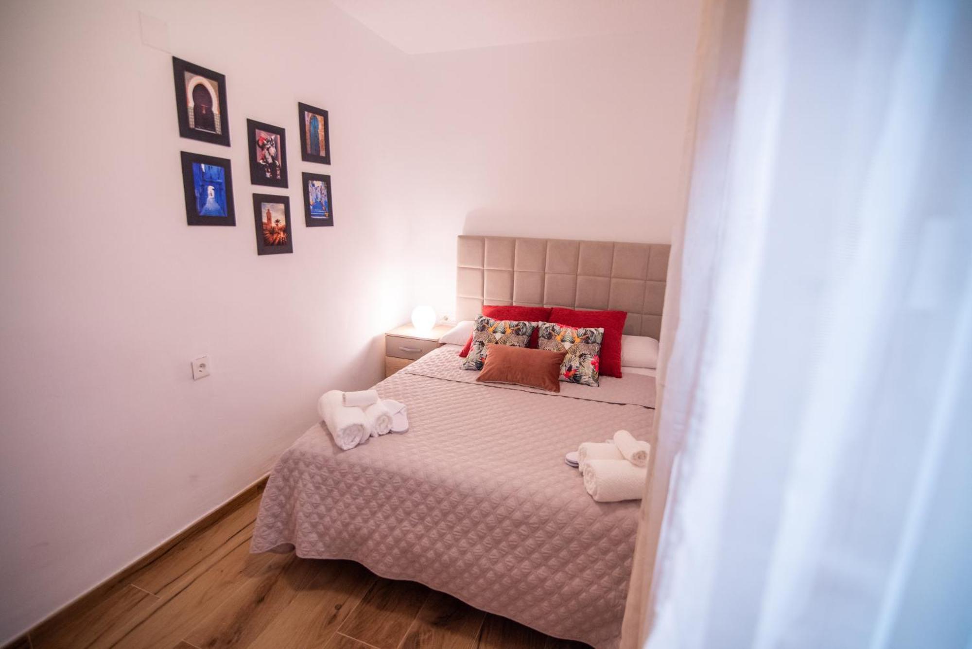 Naisa Apartamento Turistico Вильена Экстерьер фото